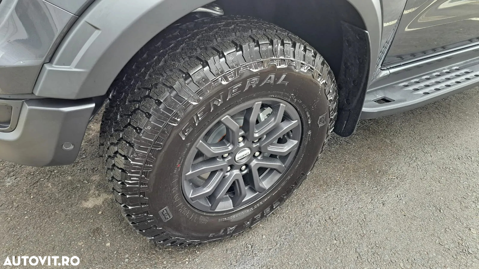 Ford Raptor - 9