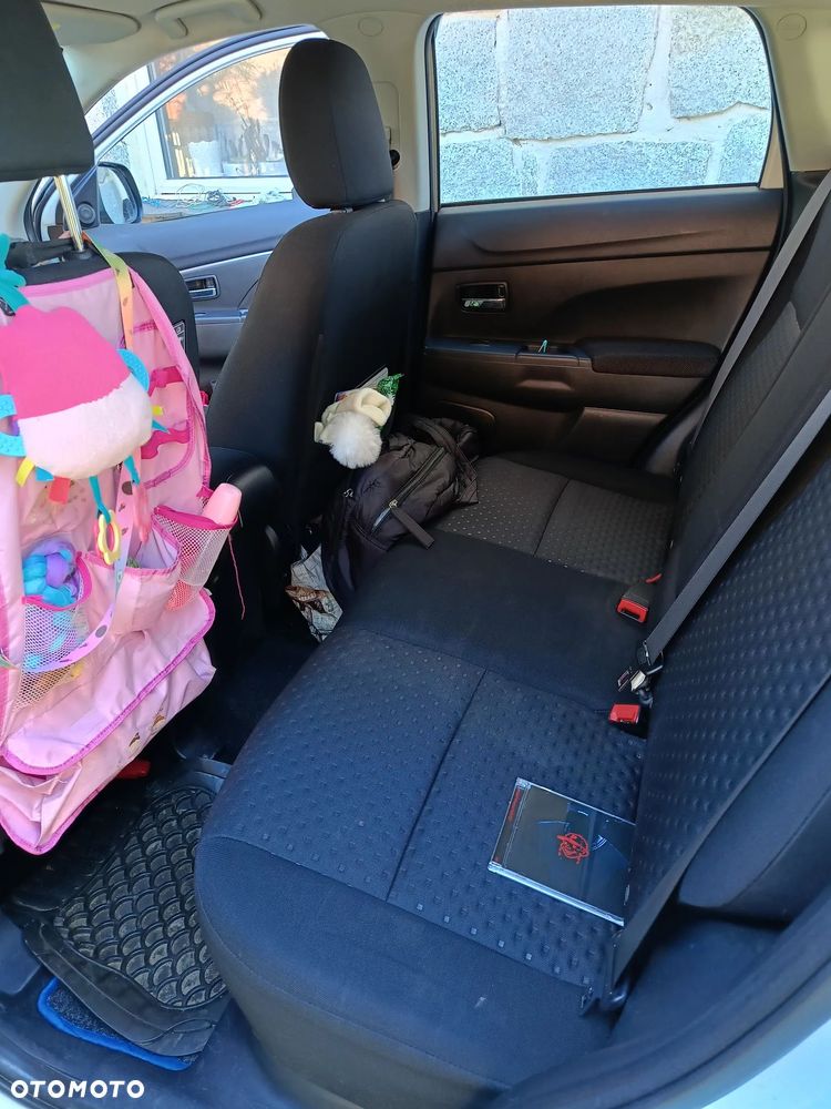 Mitsubishi ASX 1.8 DI-D 2WD Inform - 12