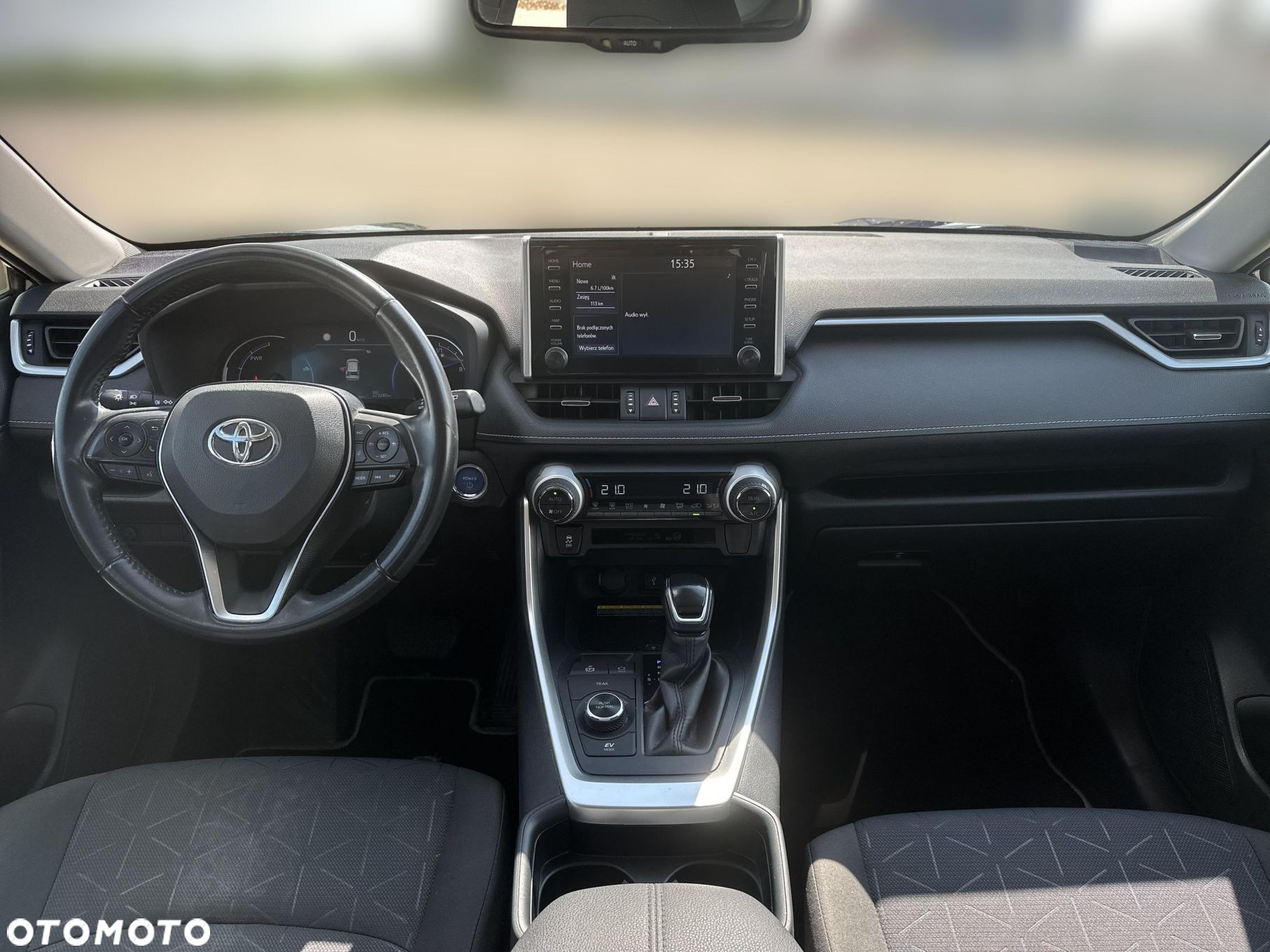 Toyota RAV4 - 11