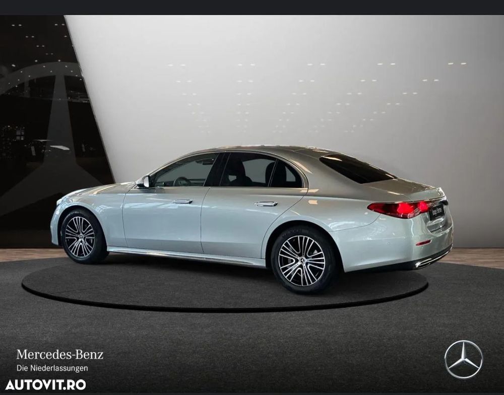 Mercedes-Benz E 220 d 9G-TRONIC - 4