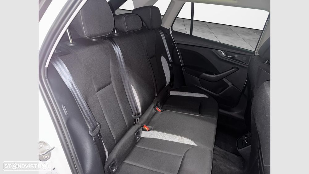 Skoda Kamiq 1.0 TSI Ambition DSG - 14