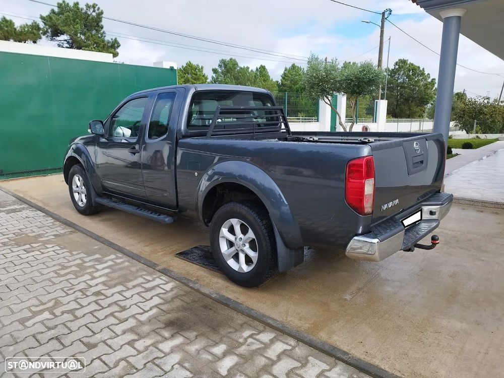 Nissan Navara 2.5 dCi CD XE P.Comfort 3.5T 4WD - 3