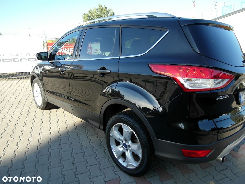 Ford Kuga 2.0 TDCi 4x4 Titanium - 16