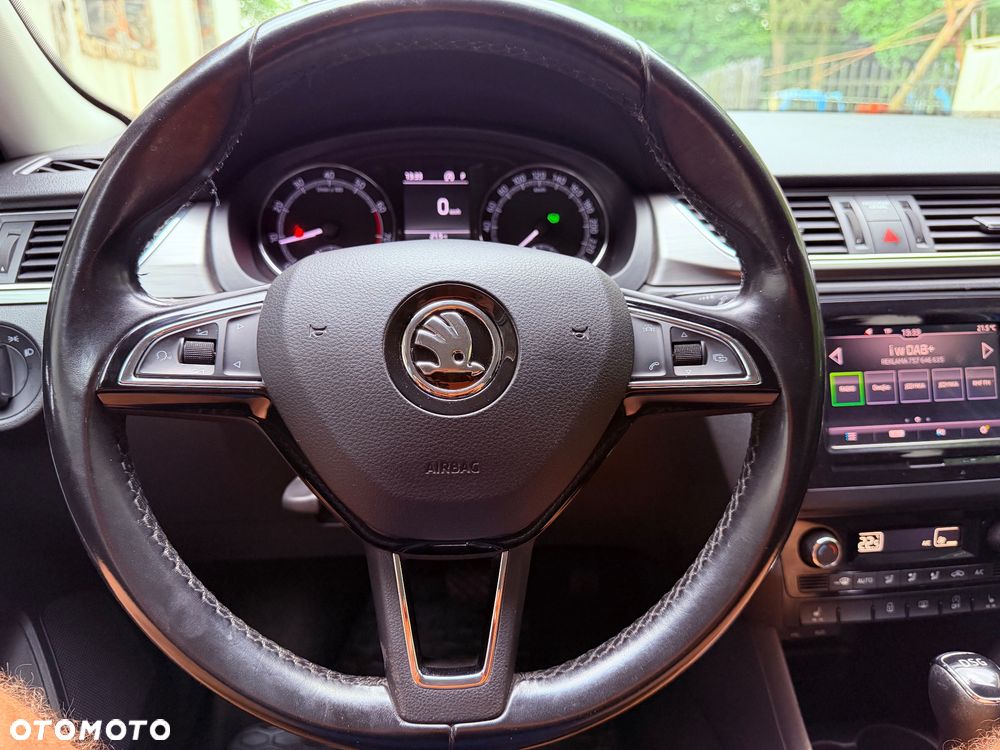 Skoda RAPID - 16