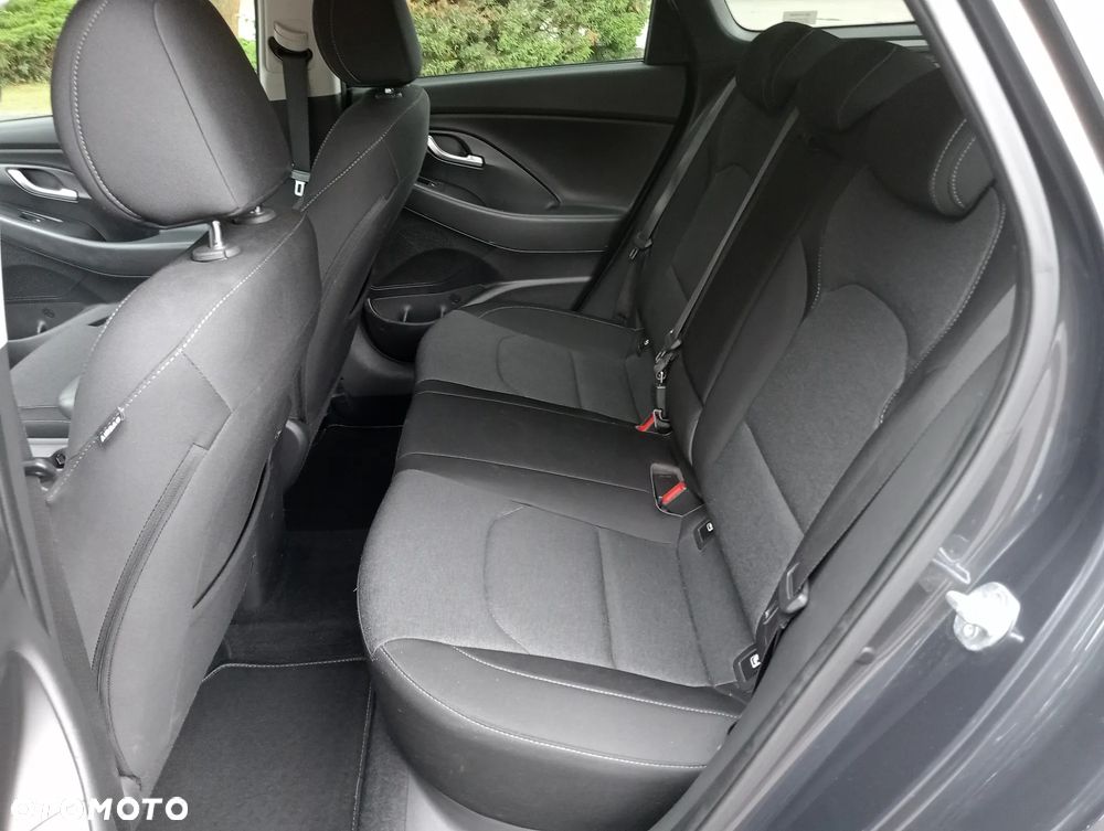 Hyundai i30 1.5 DPI Smart - 22