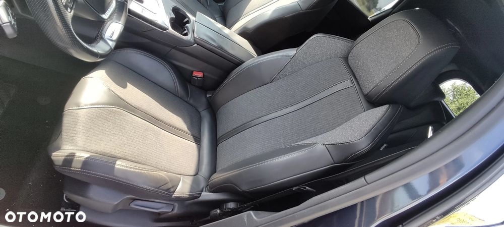 Peugeot 5008 2.0 HDi Business Line 7os - 28