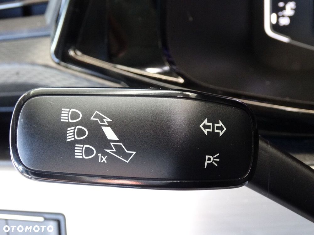 Volkswagen California - 17