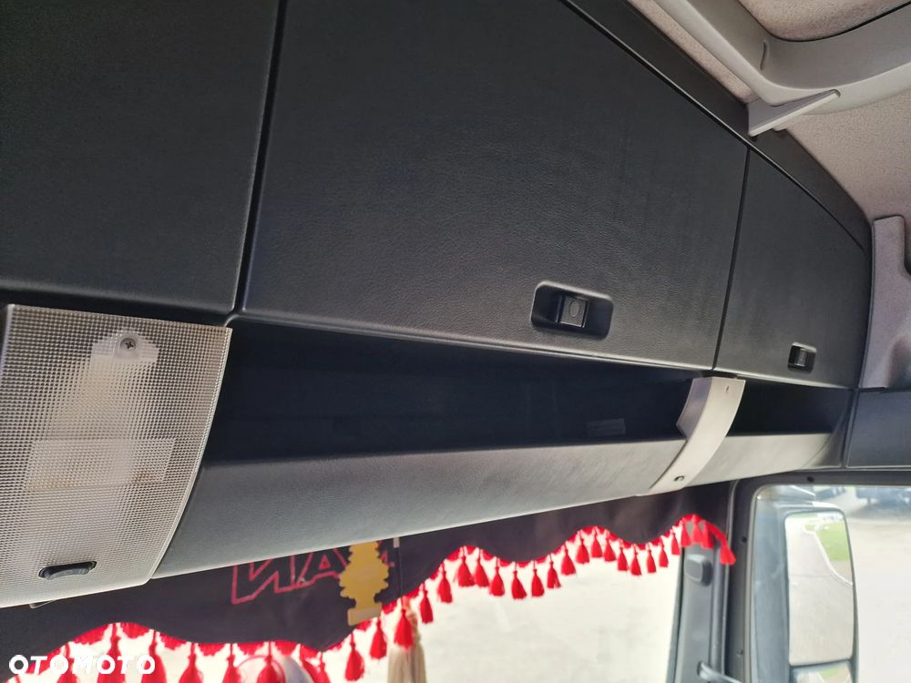 MAN TGX 18.440 EURO 6 MEGA - STUKI W SILNIKU - 19