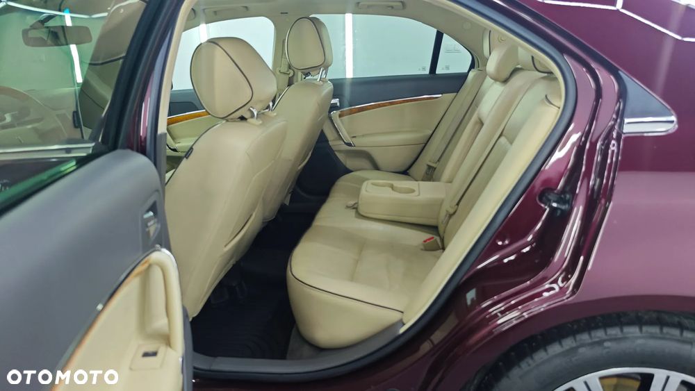Lincoln MKZ - 14