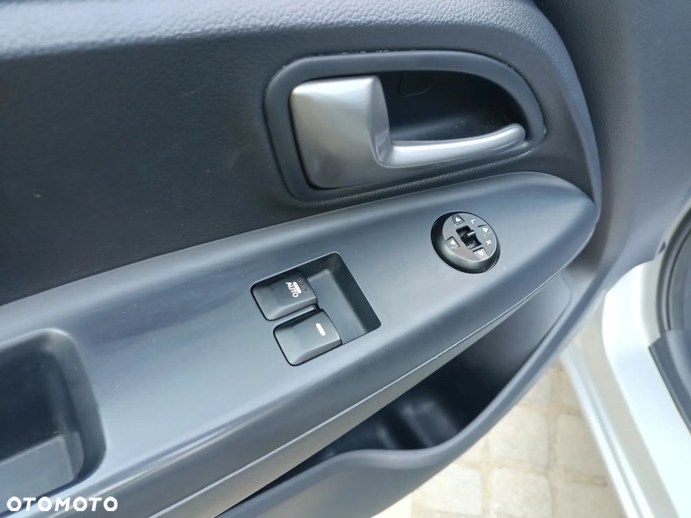 Kia Rio 1.2 Spirit - 26