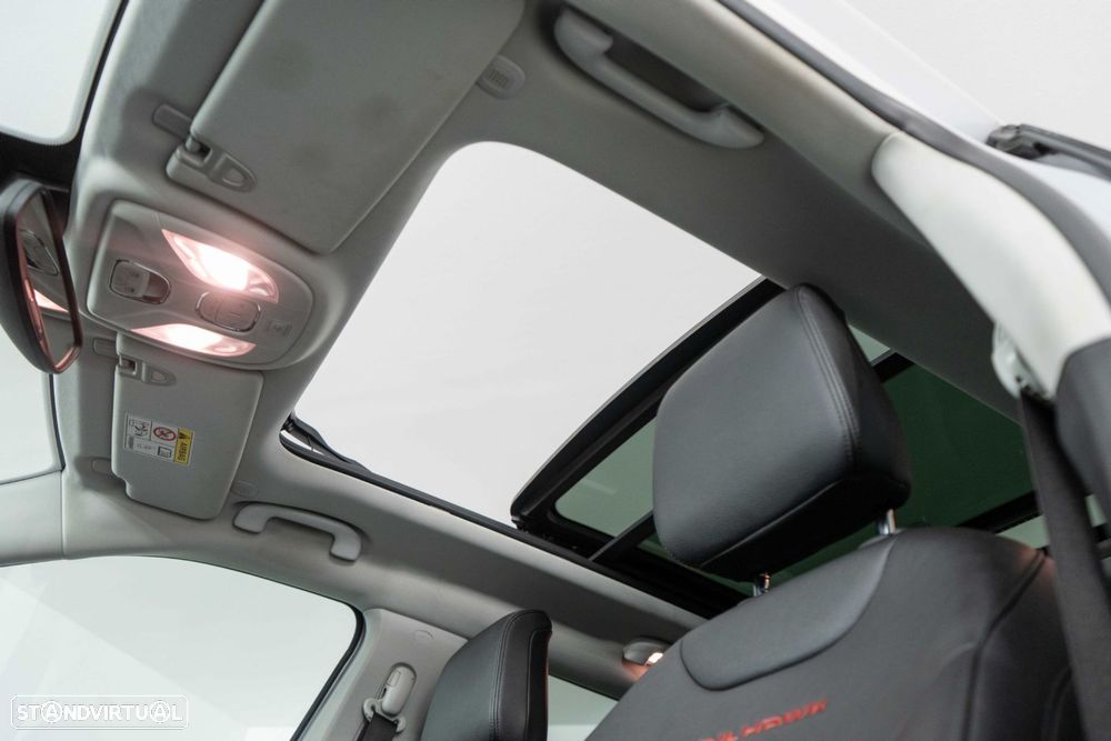 Jeep Compass - 28