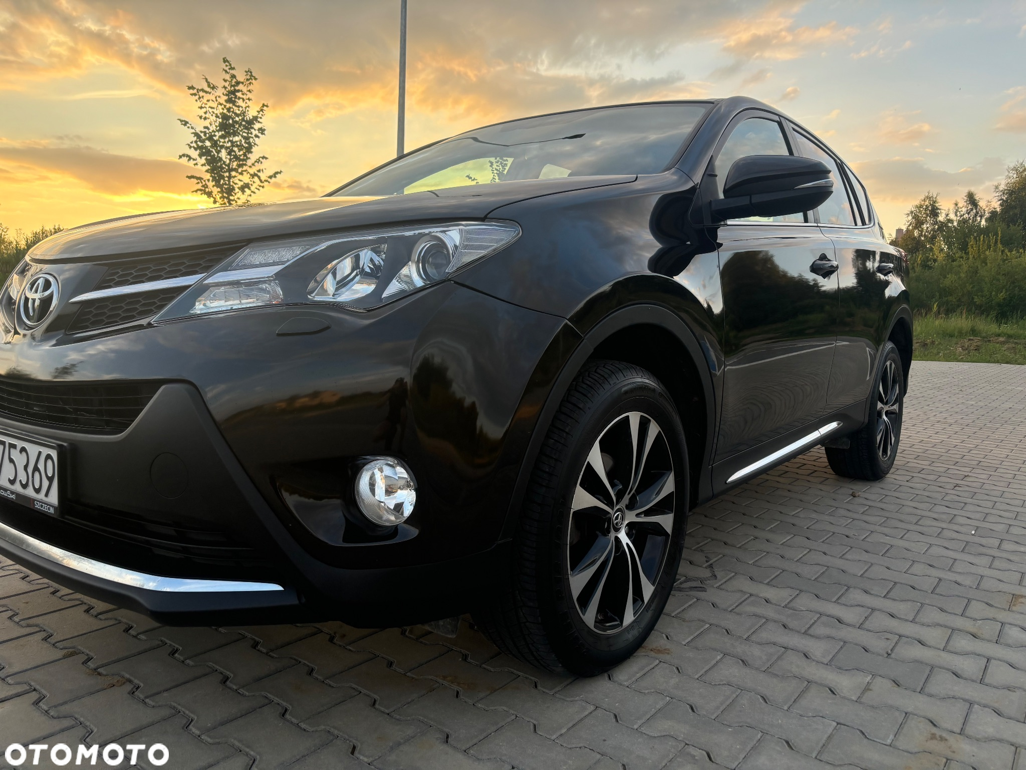 Toyota RAV4 2.0 D-4D Premium 4x2 - 9
