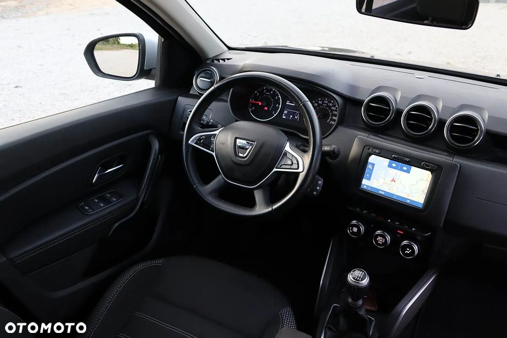 Dacia Duster 1.3 TCe FAP SL Look 4WD - 26
