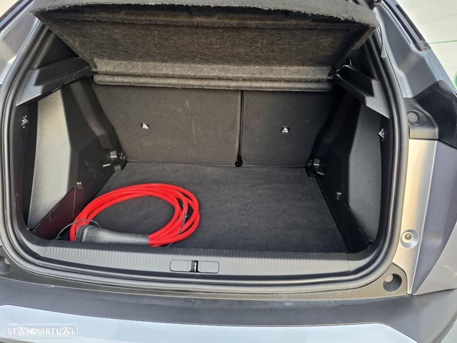 Peugeot e-2008 50 kWh Active Pack - 19