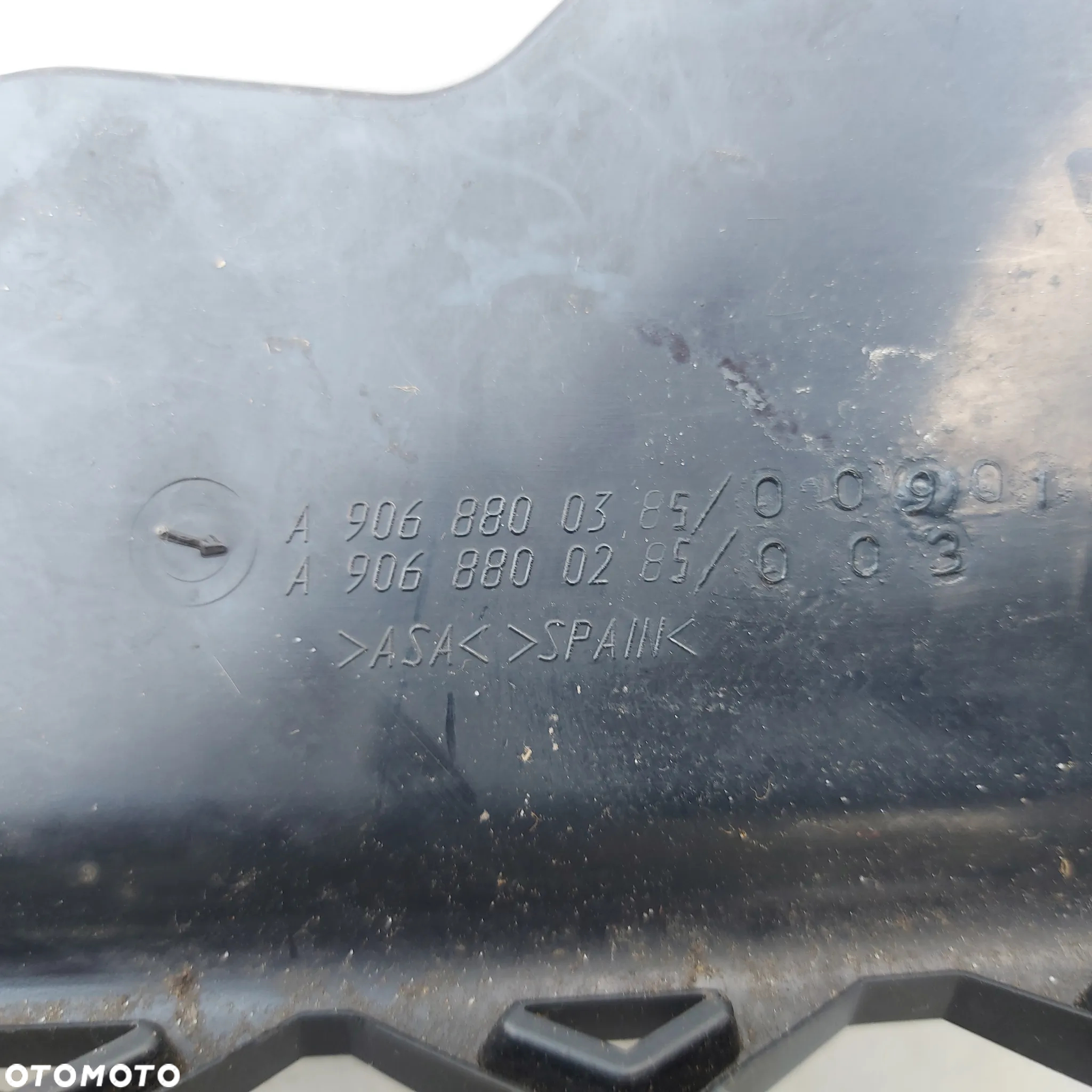 GRILL ATRAPA CHLODNICY EMBLEMAT CHROM MERCEDES SPRINTER W906 906 ORYGINAL DEMONTAZ 9068800385 - 3
