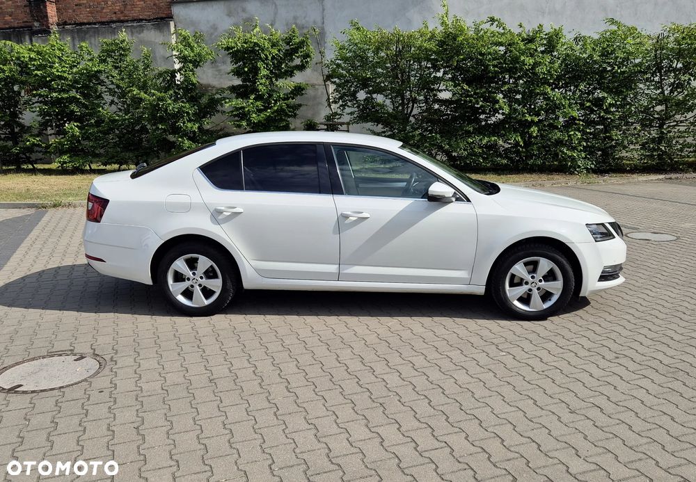 Skoda Octavia 1.4 TSI Joy DSG - 5
