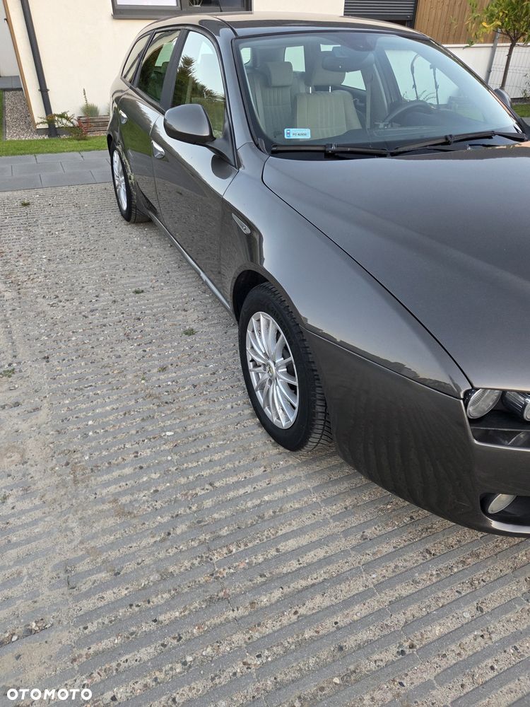 Alfa Romeo 159 - 3