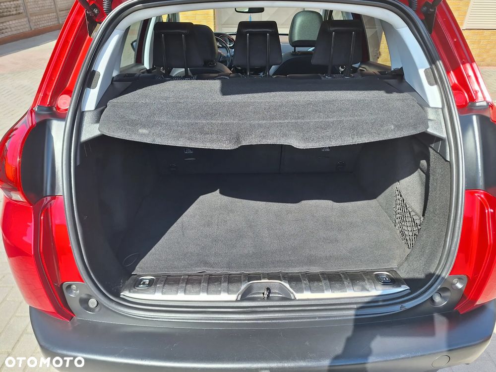 Peugeot 2008 1.6 BlueHDi Allure - 28