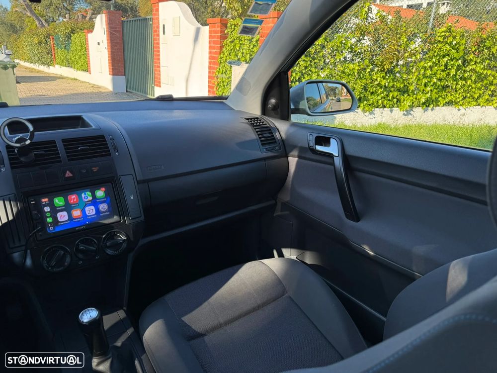 VW Polo 1.2 Trendline Pack - 12