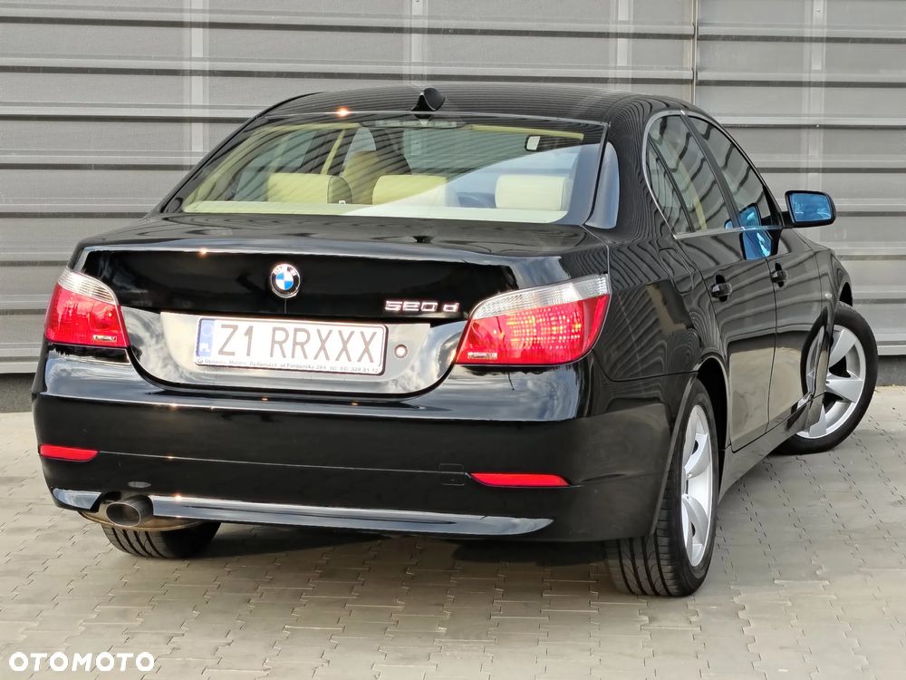BMW Seria 5 - 12