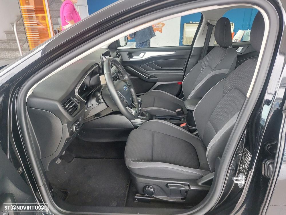 Ford Focus 1.5 TDCi EcoBlue Business - 11