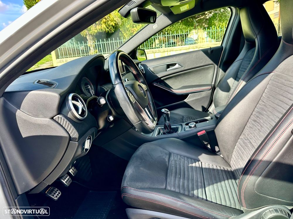 Mercedes-Benz A 180 CDI AMG Line - 19