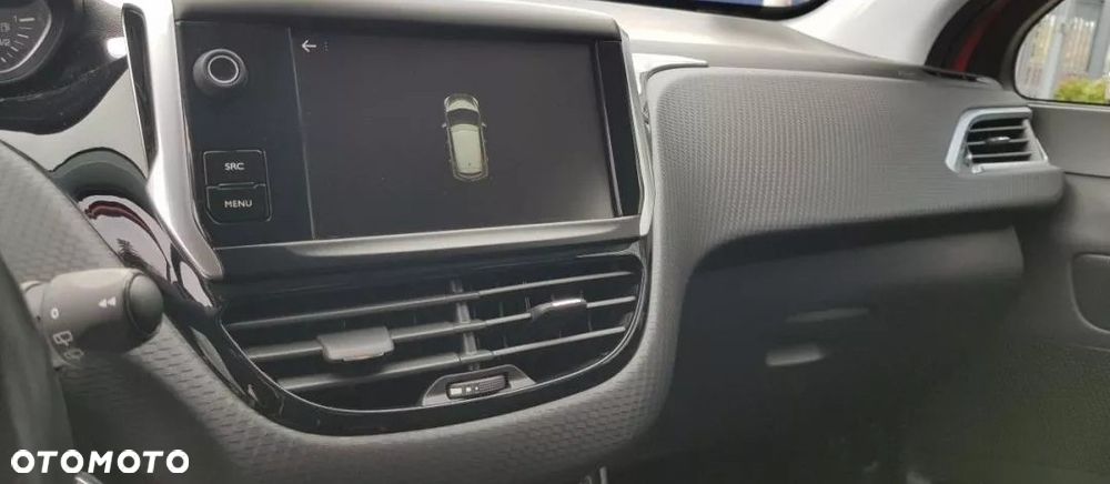 Peugeot 208 1.2 PureTech Allure S&S EAT6 - 10