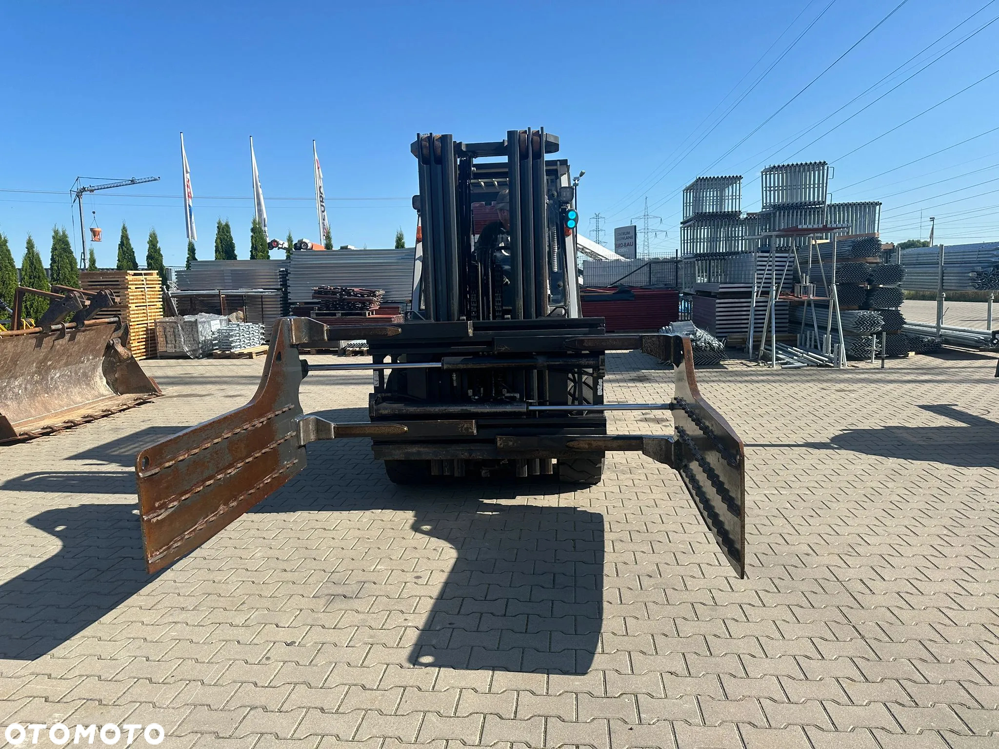 Nissan Unicarriers 50 DG1F4A50Q  /5 T /4,5 m /R.2018/3680h - 30