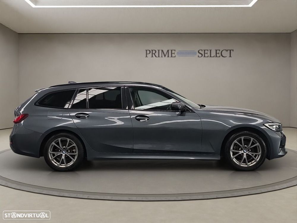 BMW 318 d Line Sport Auto — fotografia 5