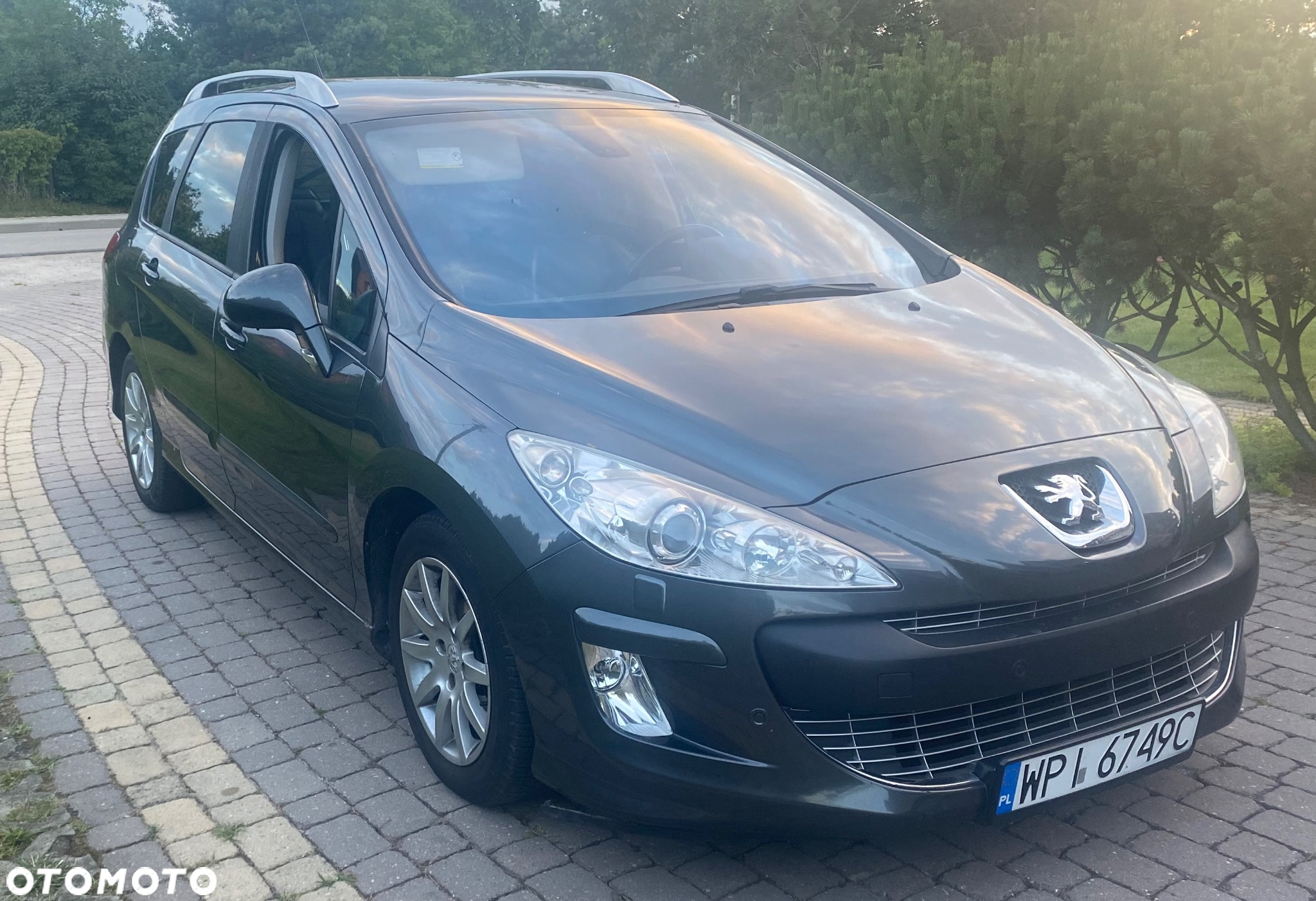 Peugeot 308 1.6 HDi Premium Plus - 2