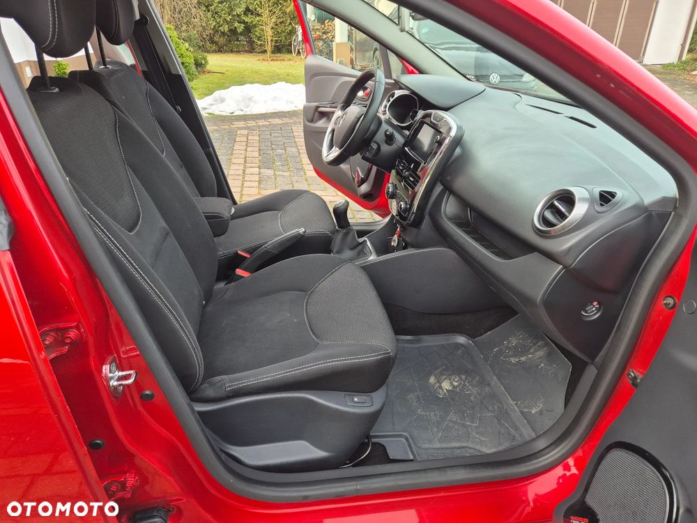 Renault Clio 1.2 16V 75 Experience - 23