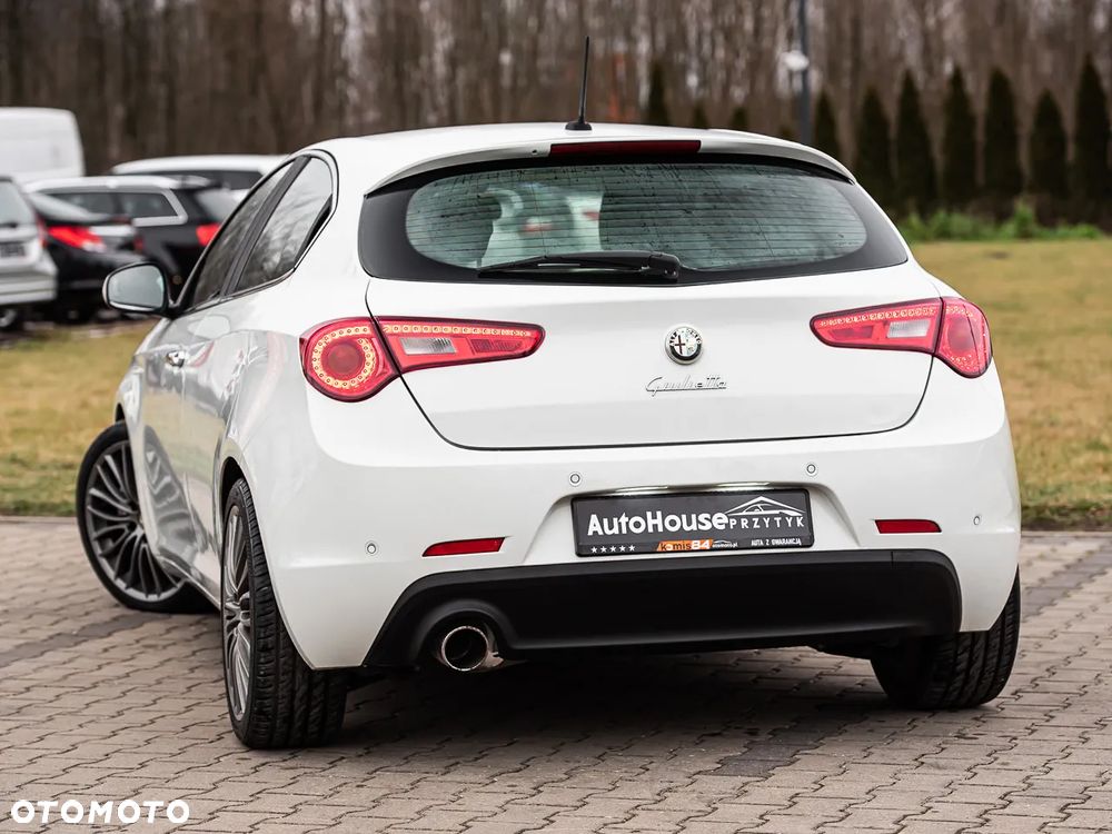 Alfa Romeo Giulietta - 7