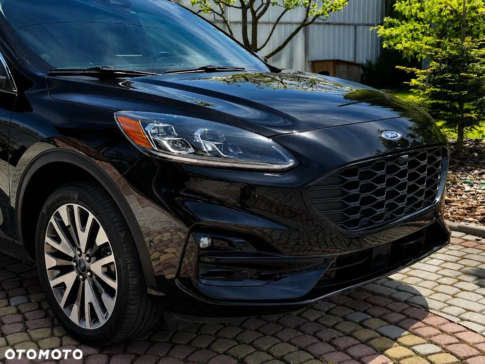 Ford Escape 2.0 EcoBoost AWD Titanium - 5