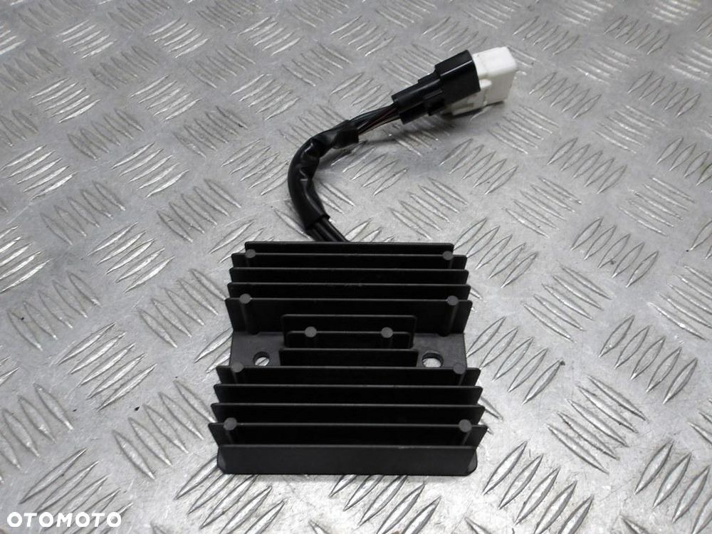 Regulator napięcia SUZUKI VLR 1800 C109R BOULEVARD/INTRUDER 08-13r   PN. 32800-10G20 - 1