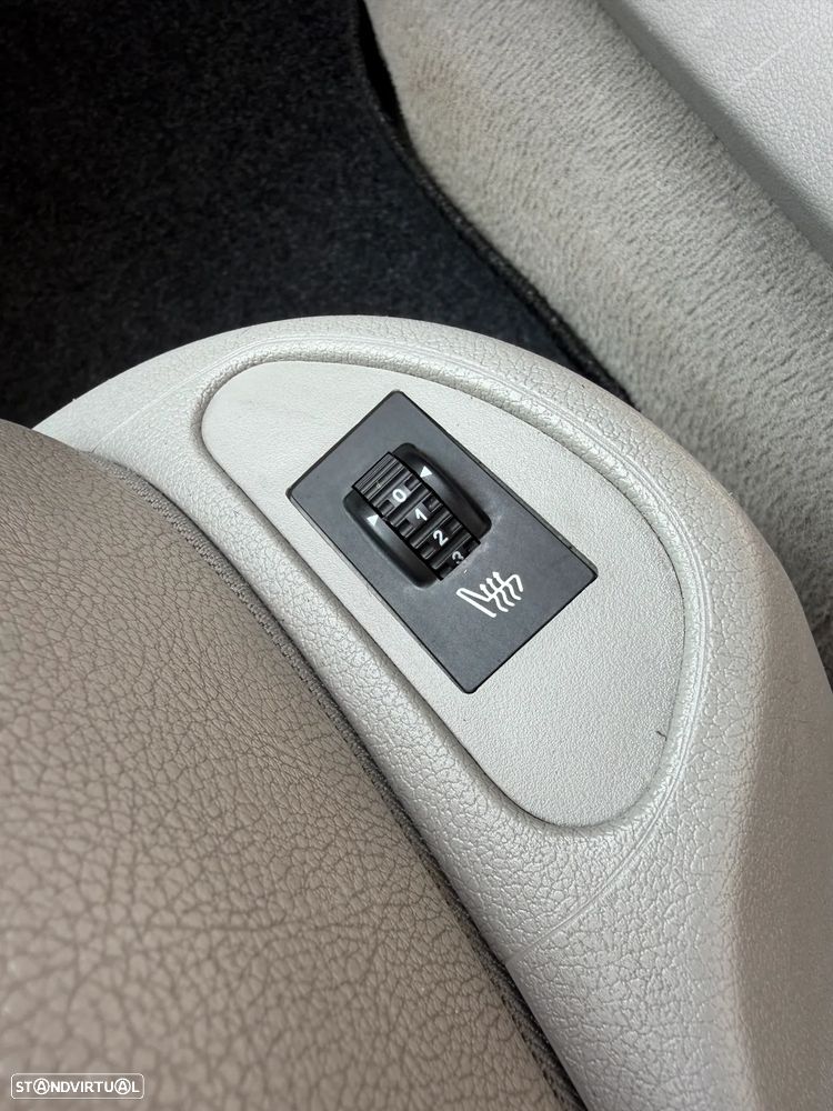 Peugeot 308 CC 1.6 THP Allure 160g - 21