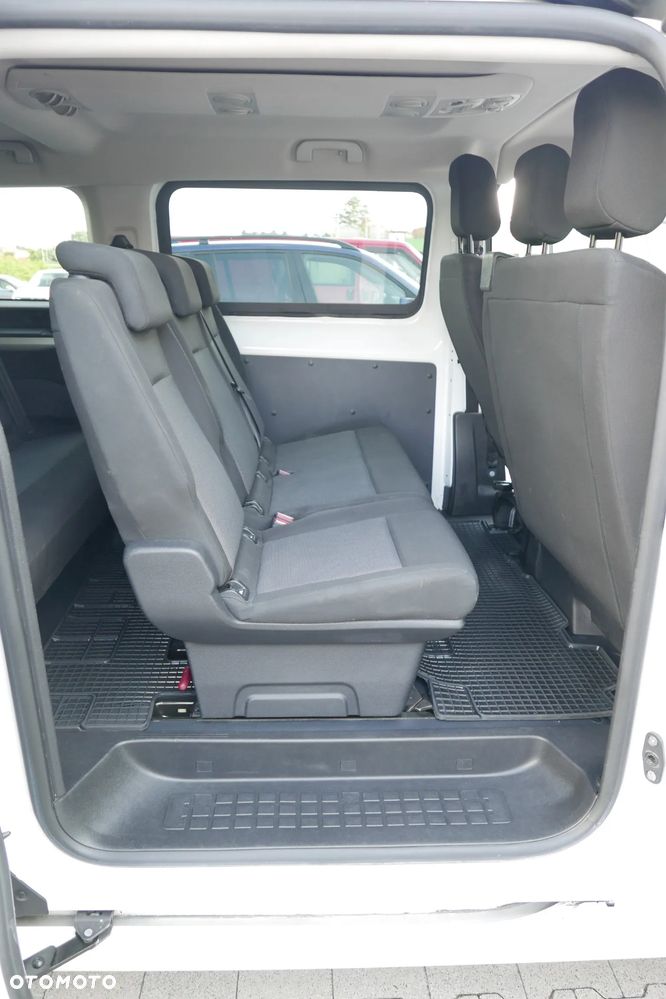 Peugeot Traveller 2.0 BlueHDi Long Business - 11