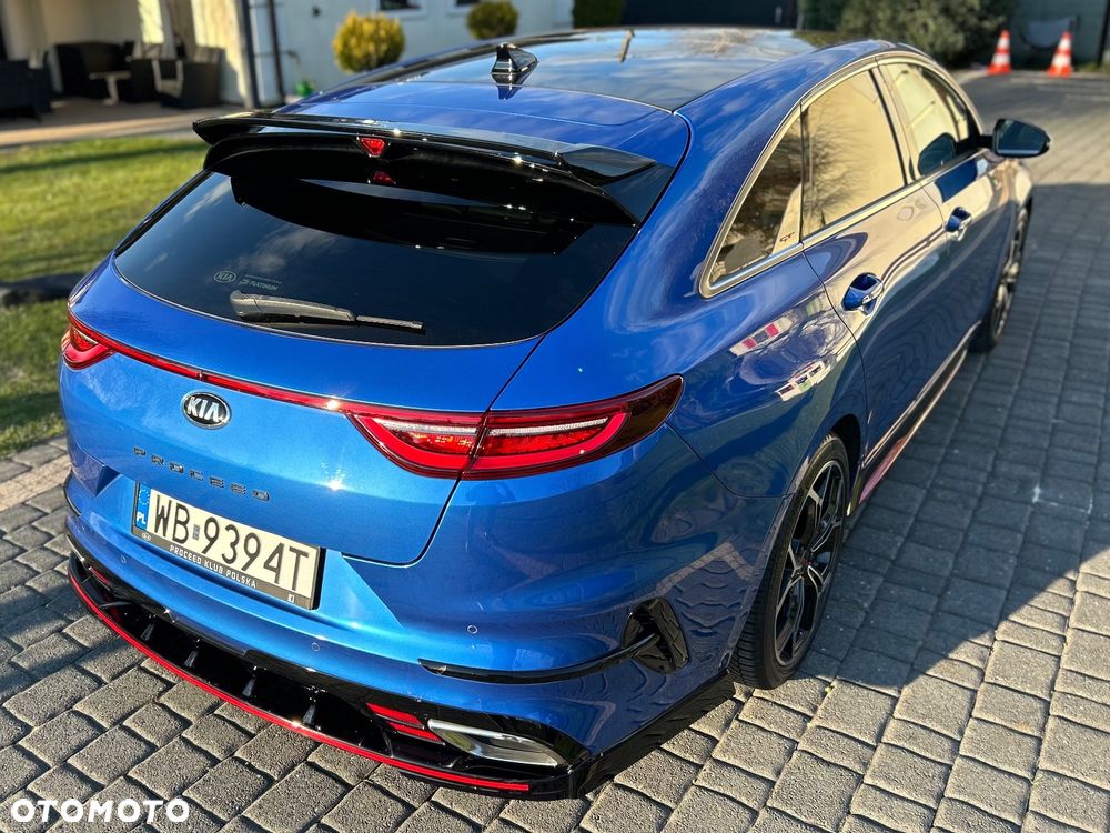 Kia ProCeed - 15