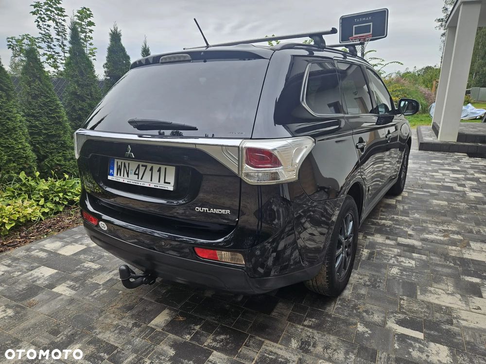 Mitsubishi Outlander - 20
