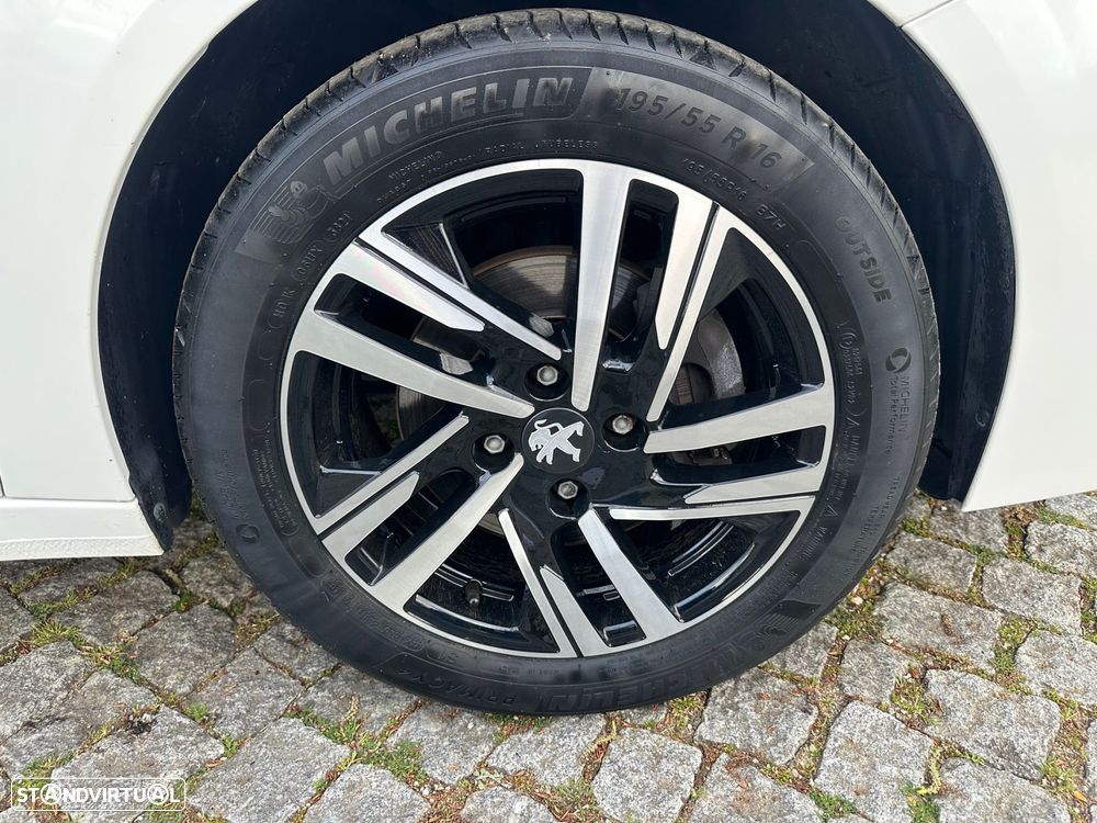Peugeot 208 1.5 BlueHDi Active Business Pack - 7