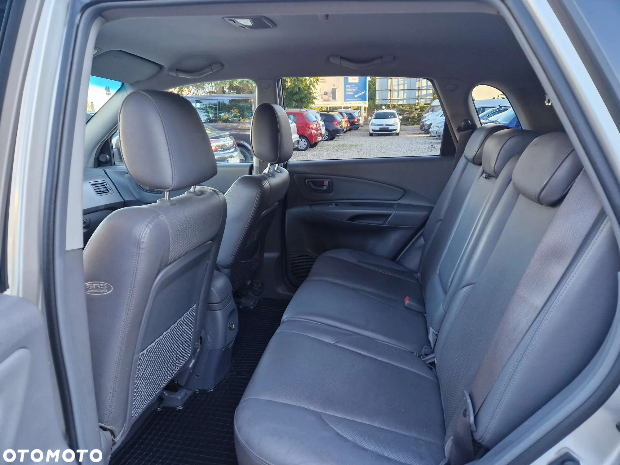 Hyundai Tucson 2.0 CRDi Elegance + - 6