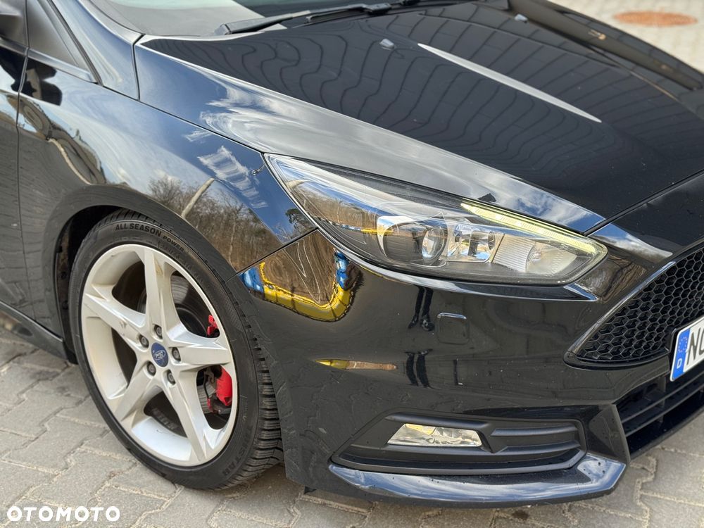 Ford Focus 2.0 TDCi ST-2 - 18