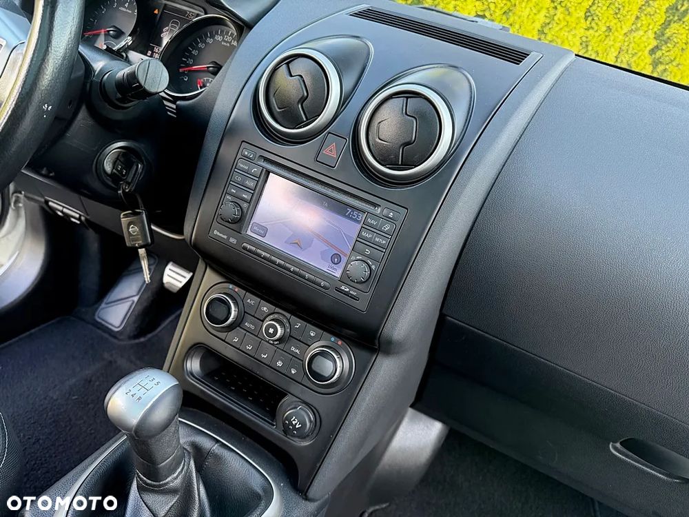 Nissan Qashqai 1.6 Tekna - 21