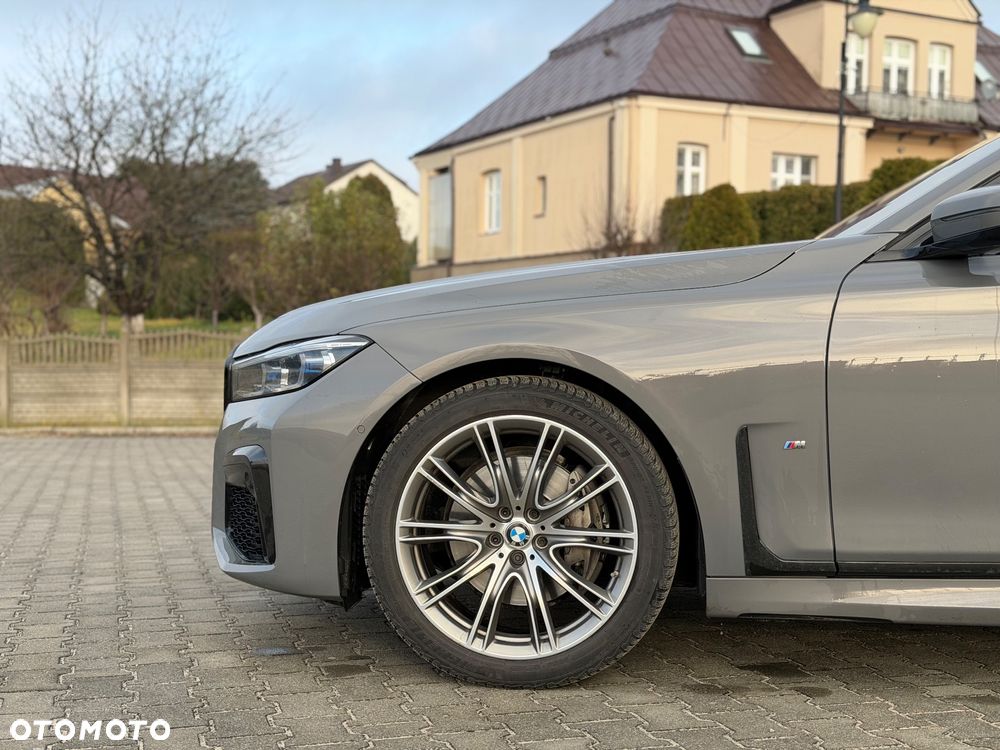 BMW Seria 7 730d xDrive mHEV - 7