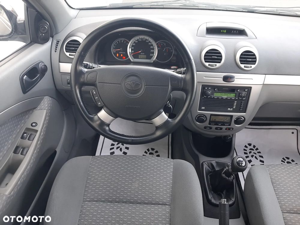 Chevrolet Lacetti 1.8 CDX - 2