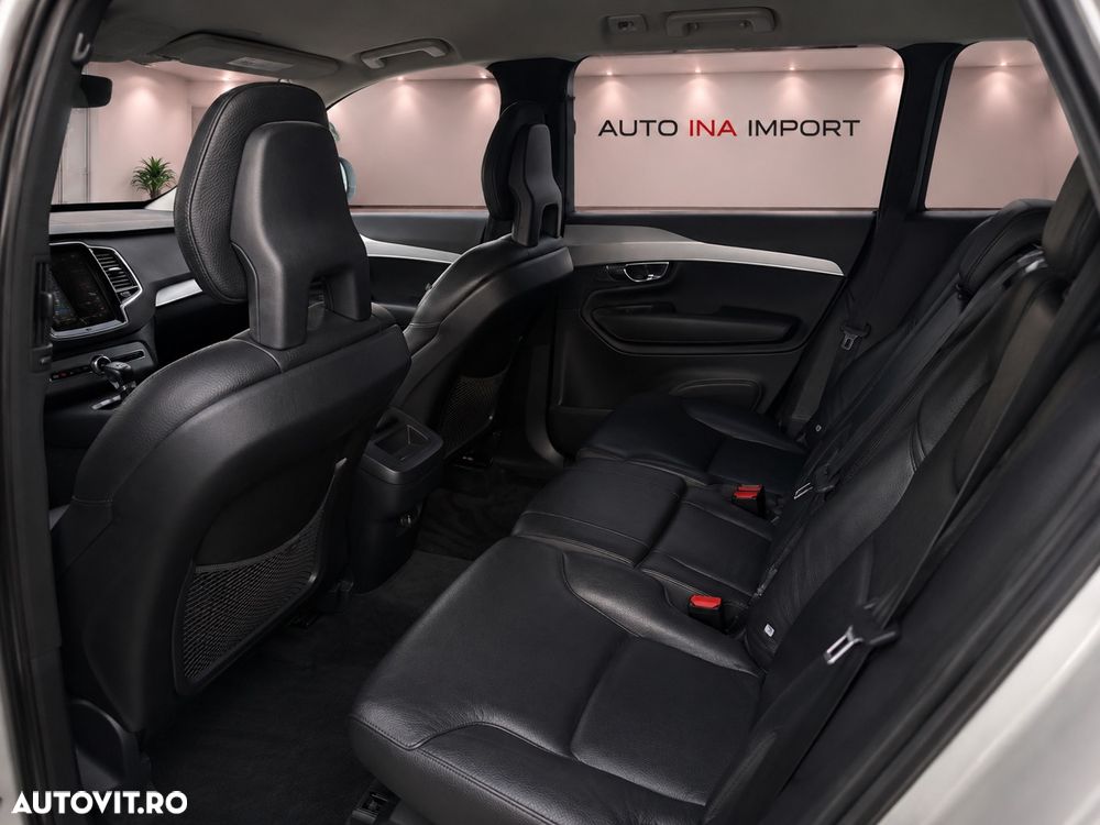 Volvo XC 90 D5 AWD Momentum - 8