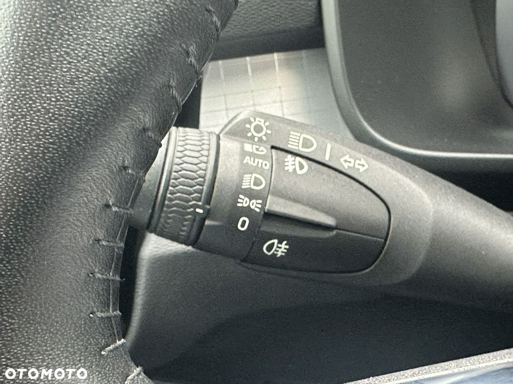 Volvo XC 40 - 24