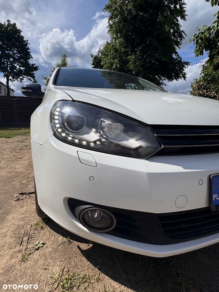 Volkswagen Golf - 6