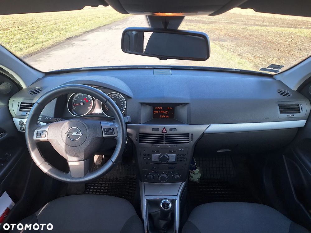 Opel Astra 1.4 - 12