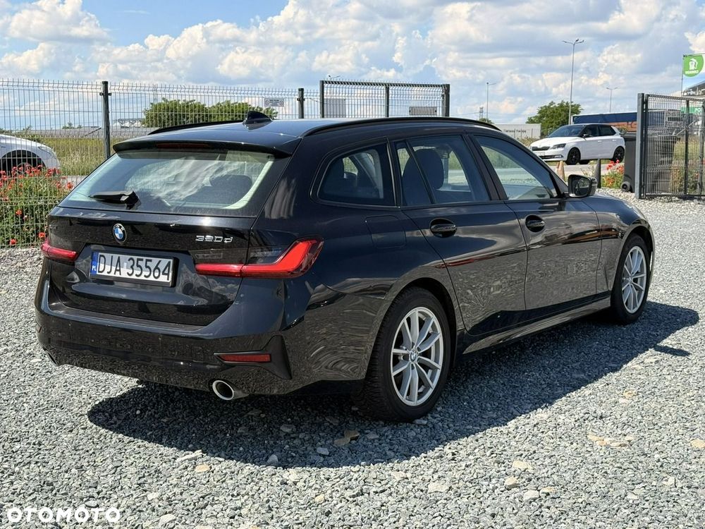 BMW Seria 3 - 8