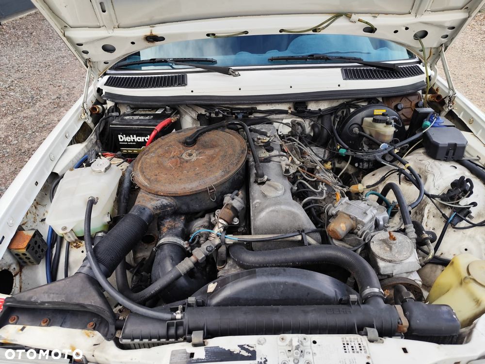 Mercedes-Benz W123 - 16
